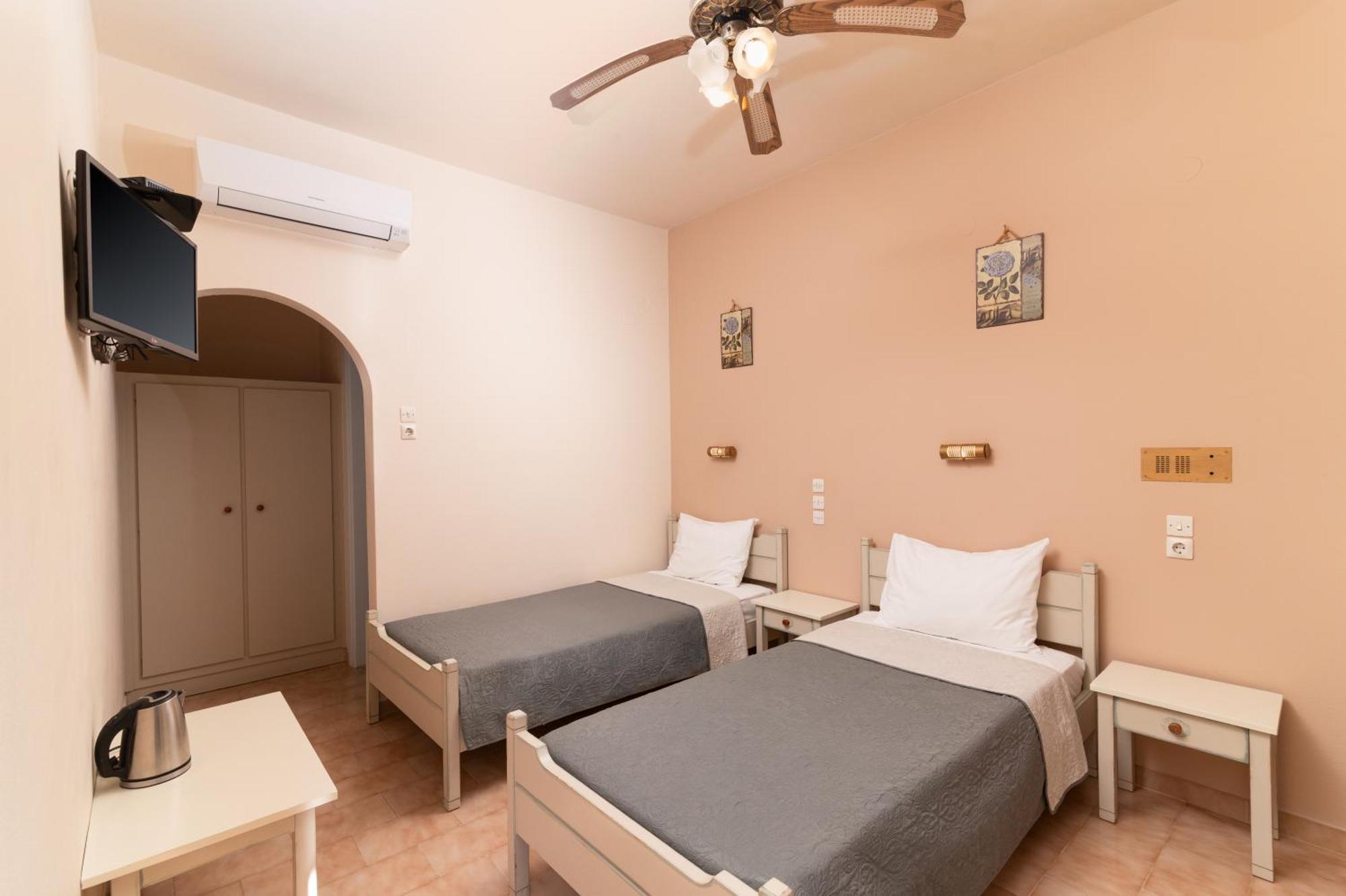 Filia Rooms Matala  Ngoại thất bức ảnh